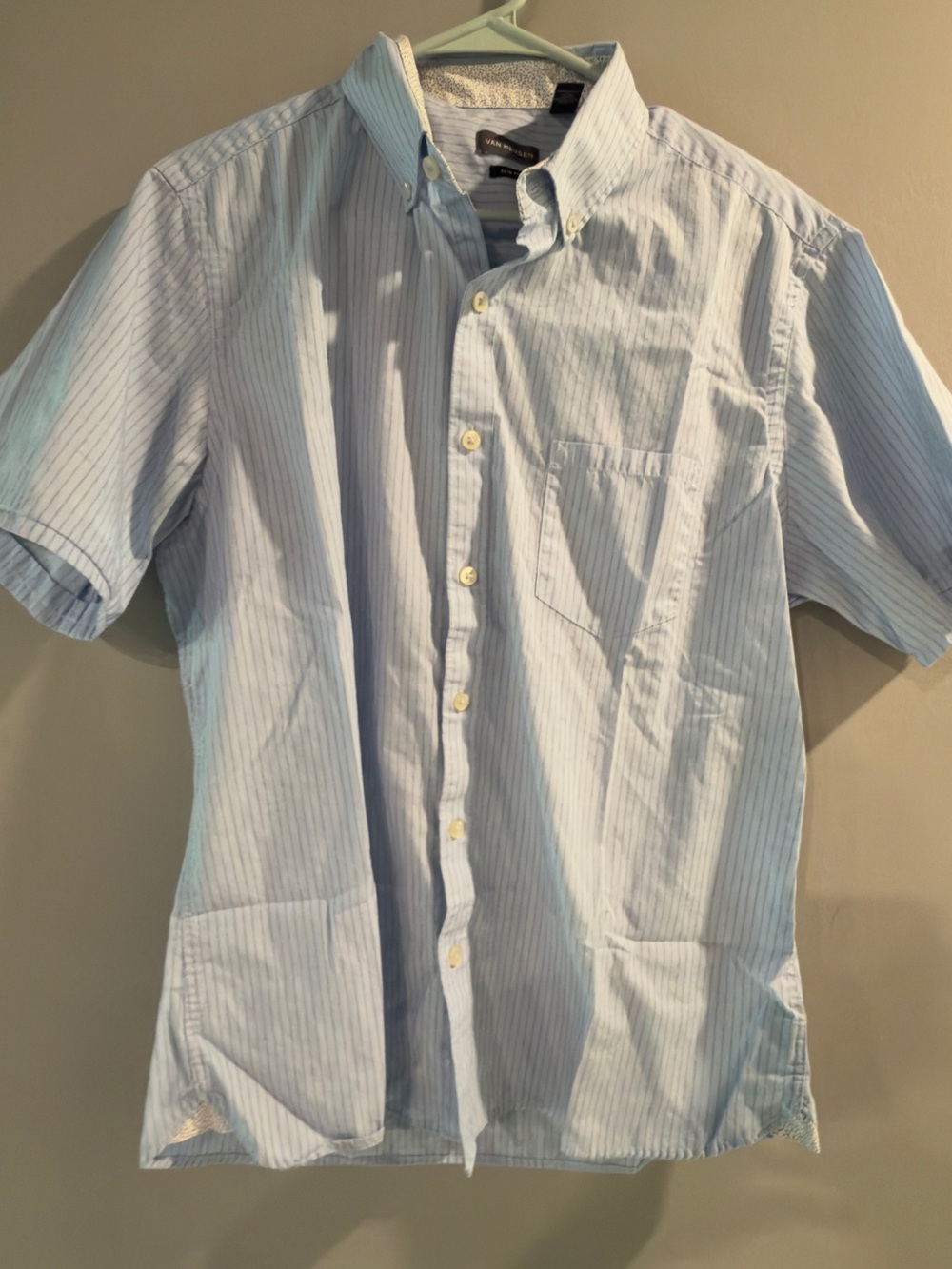 Van Heusen Light Blue Striped Short-Sleeve Button-Down Shirt